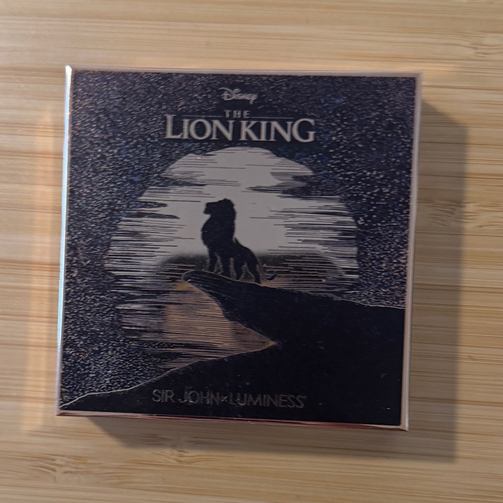 Disney The Lion King x Sir John highlight